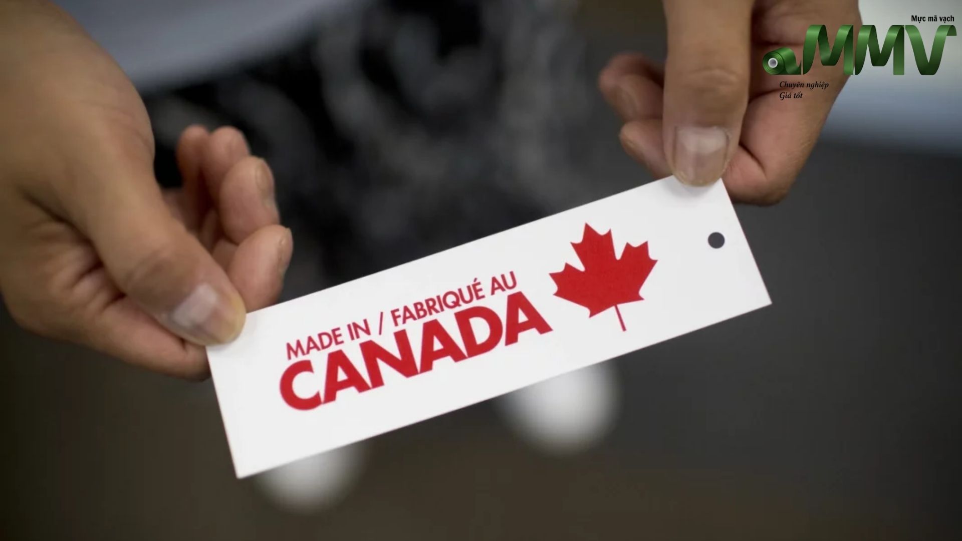 Vì sao sản phẩm ghi “Made in China” nhưng lại có mã vạch Canada?